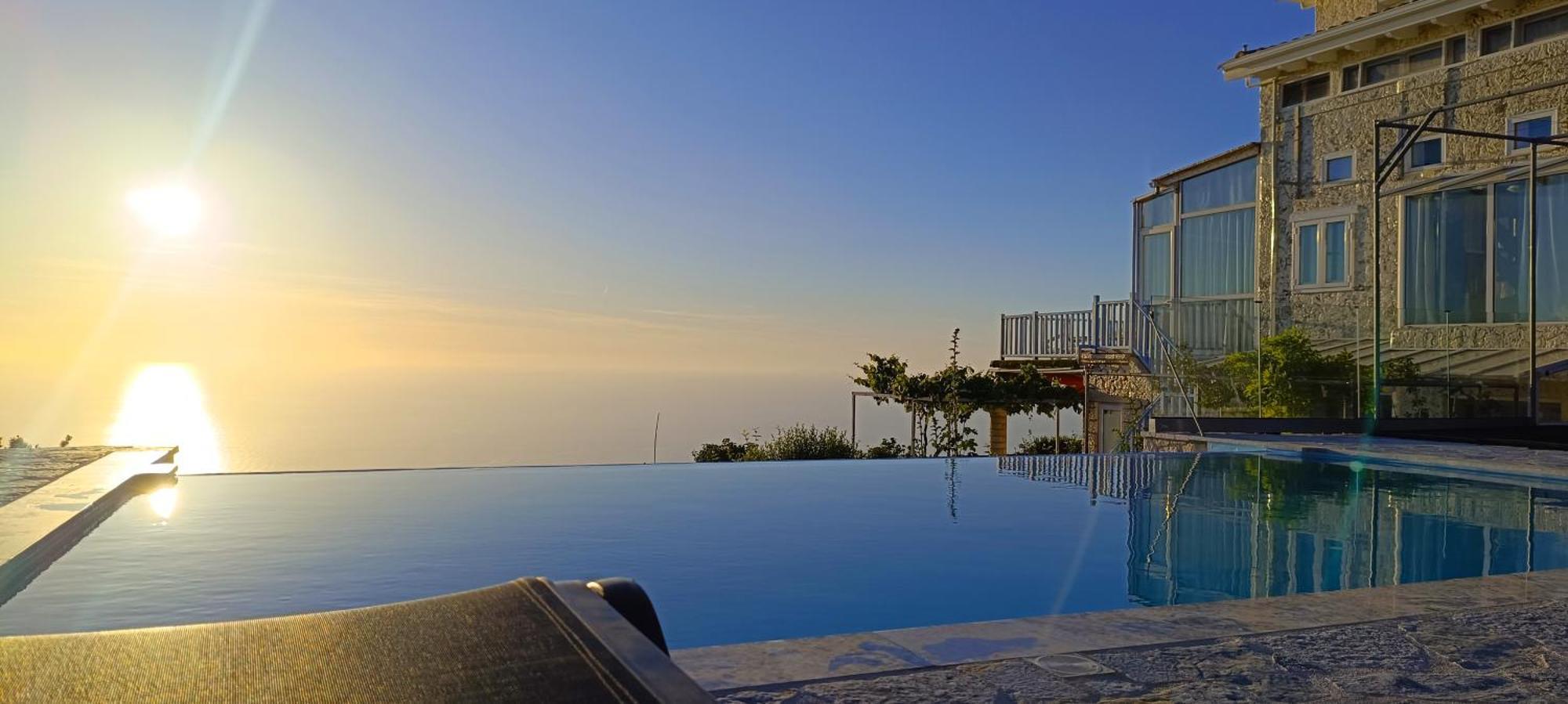 Villa Matula Kalamitsi  Bagian luar foto