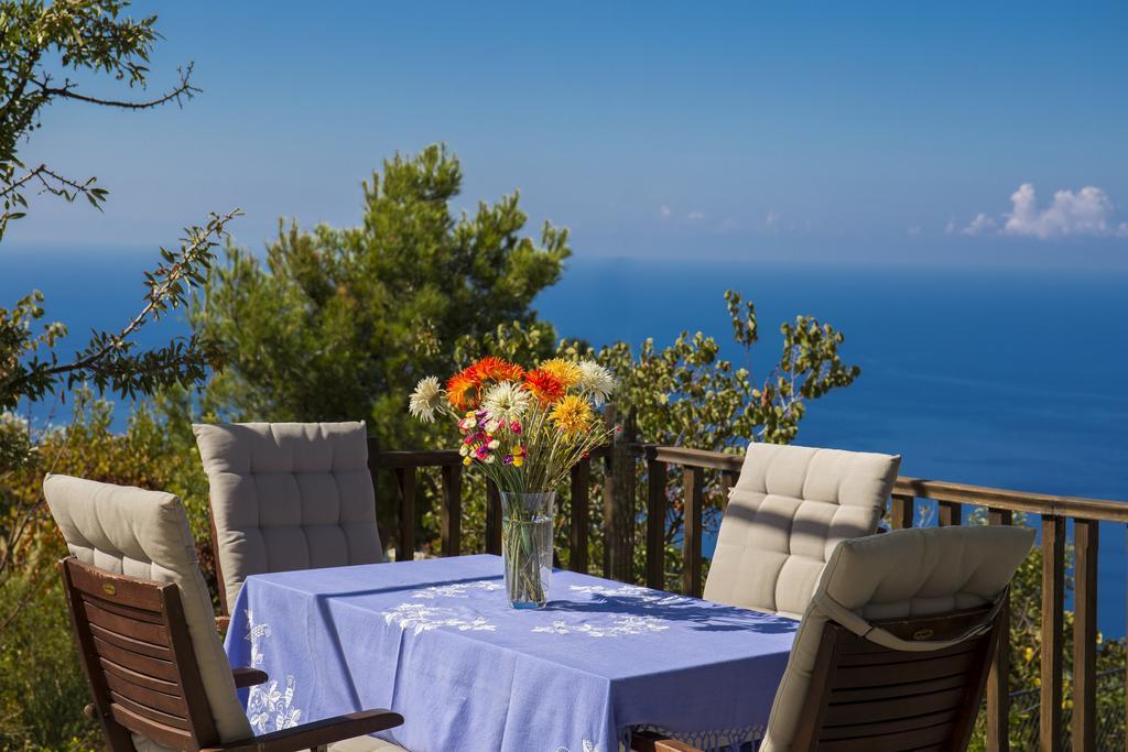 Villa Matula Kalamitsi  Bagian luar foto