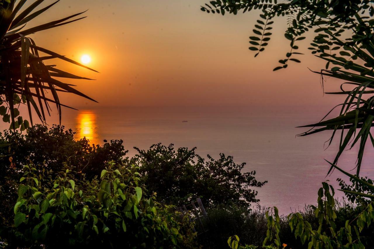 Villa Matula Kalamitsi  Bagian luar foto